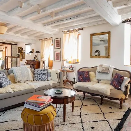 Magnifique Longere Du Perche Avec Vue Panoramique Et Piscine Pour 9 Personnes Vila *