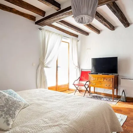 Magnifique Longere Du Perche Avec Vue Panoramique Et Piscine Pour 9 Personnes 别墅