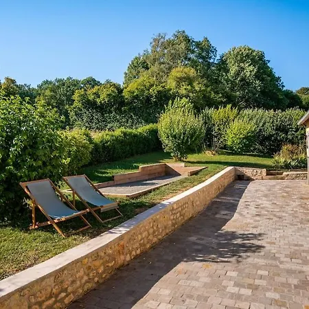 Magnifique Longere Du Perche Avec Vue Panoramique Et Piscine Pour 9 Personnes *