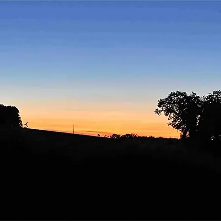 Vila Magnifique Longere Du Perche Avec Vue Panoramique Et Piscine Pour 9 Personnes
