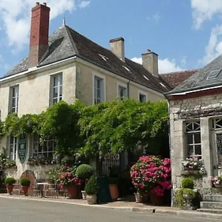 Magnifique Longere Du Perche Avec Vue Panoramique Et Piscine Pour 9 Personnes * Le Gue-de-la-Chaine