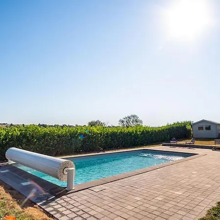 Magnifique Longere Du Perche Avec Vue Panoramique Et Piscine Pour 9 Personnes Le Gue-de-la-Chaine
