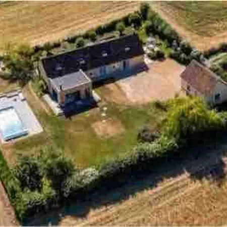 Magnifique Longere Du Perche Avec Vue Panoramique Et Piscine Pour 9 Personnes *