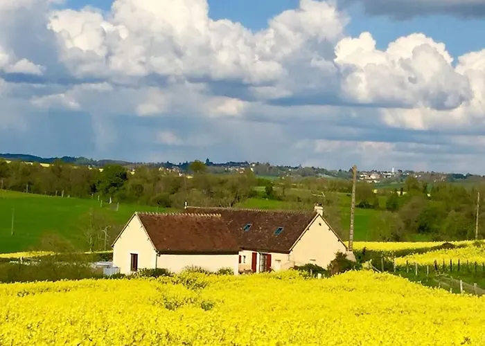 Magnifique Longere Du Perche Avec Vue Panoramique Et Piscine Pour 9 Personnes Vila