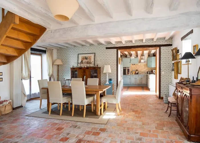 Magnifique Longere Du Perche Avec Vue Panoramique Et Piscine Pour 9 Personnes Vila Le Gue-de-la-Chaine