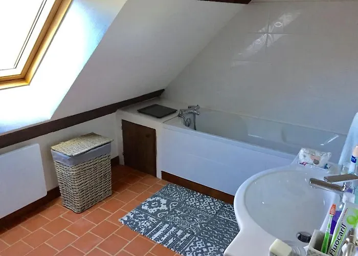 Magnifique Longere Du Perche Avec Vue Panoramique Et Piscine Pour 9 Personnes * Le Gue-de-la-Chaine