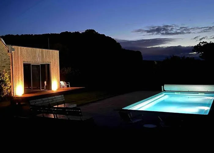 Magnifique Longere Du Perche Avec Vue Panoramique Et Piscine Pour 9 Personnes * Le Gue-de-la-Chaine