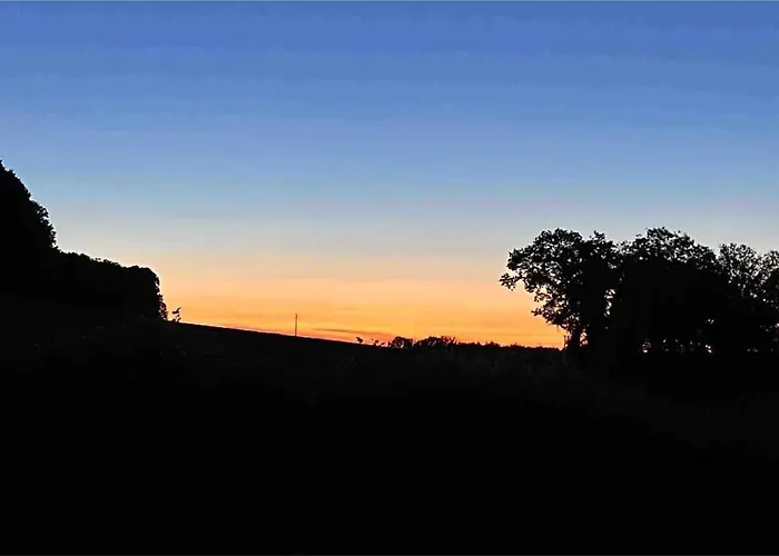 Vila Magnifique Longere Du Perche Avec Vue Panoramique Et Piscine Pour 9 Personnes