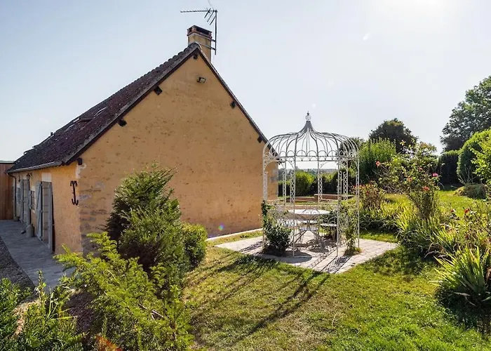 Magnifique Longere Du Perche Avec Vue Panoramique Et Piscine Pour 9 Personnes * Le Gue-de-la-Chaine